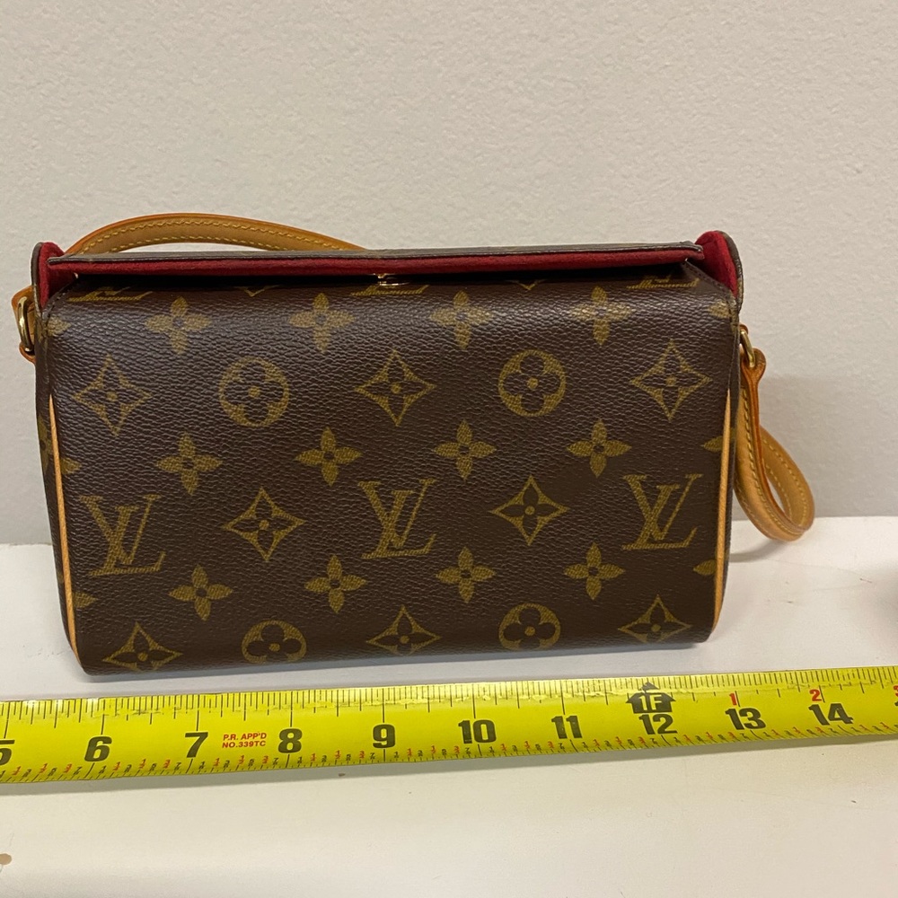 Louise Vuitton handbag